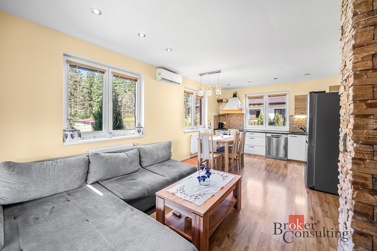 Prodej rodinného domu 93 m², pozemek 973 m² – fotografie 5