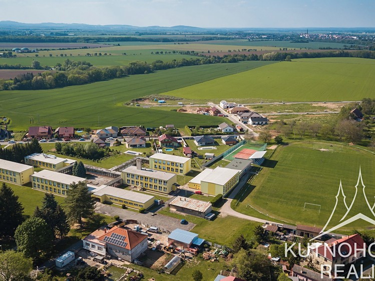 Grundstück zum Kauf, 661 m² (2 von 17)