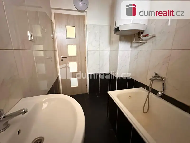 Prodej rodinného domu 125 m², pozemek 297 m², Zvotoky – náhled fotky 2