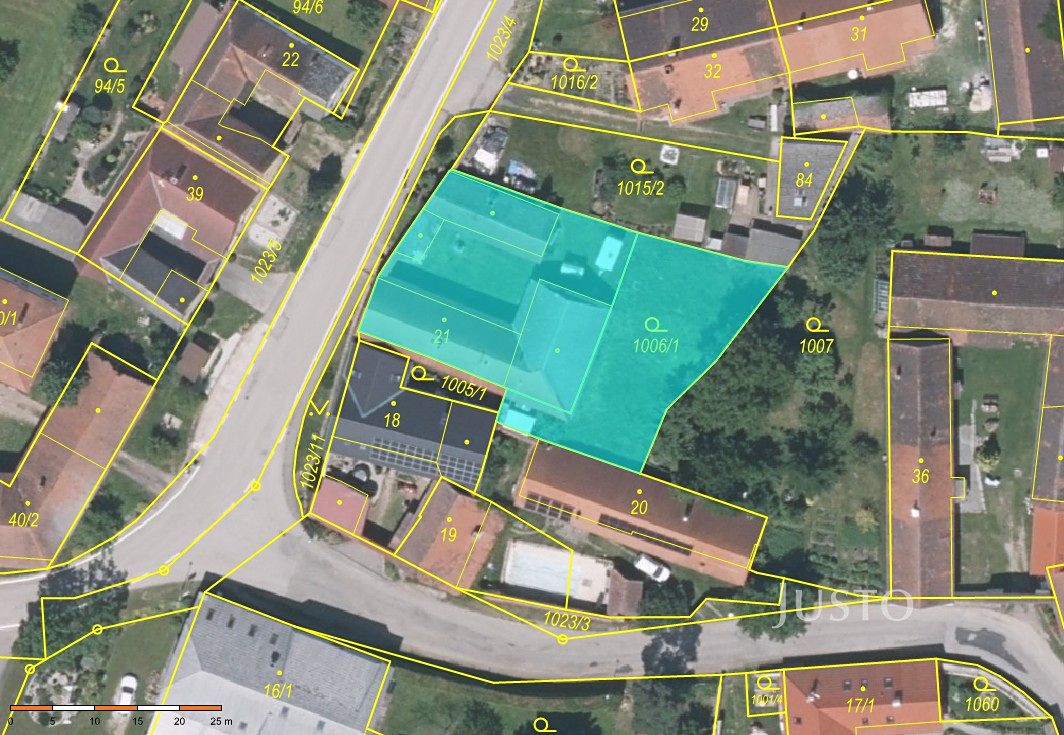 Prodej rodinného domu 174 m², pozemek 963 m² – fotografie 2