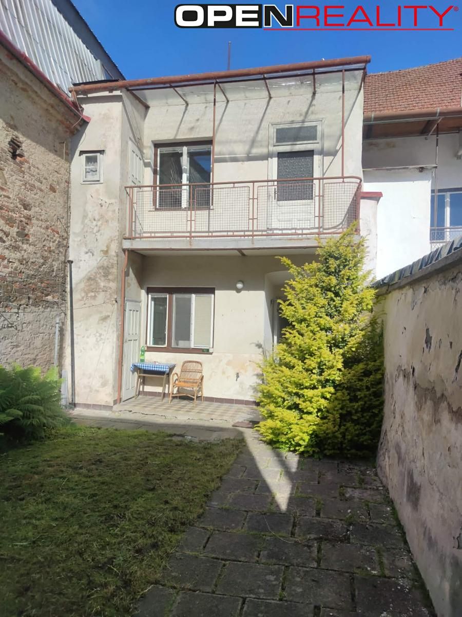 Prodej rodinného domu 130 m², pozemek 168 m² – fotografie 2