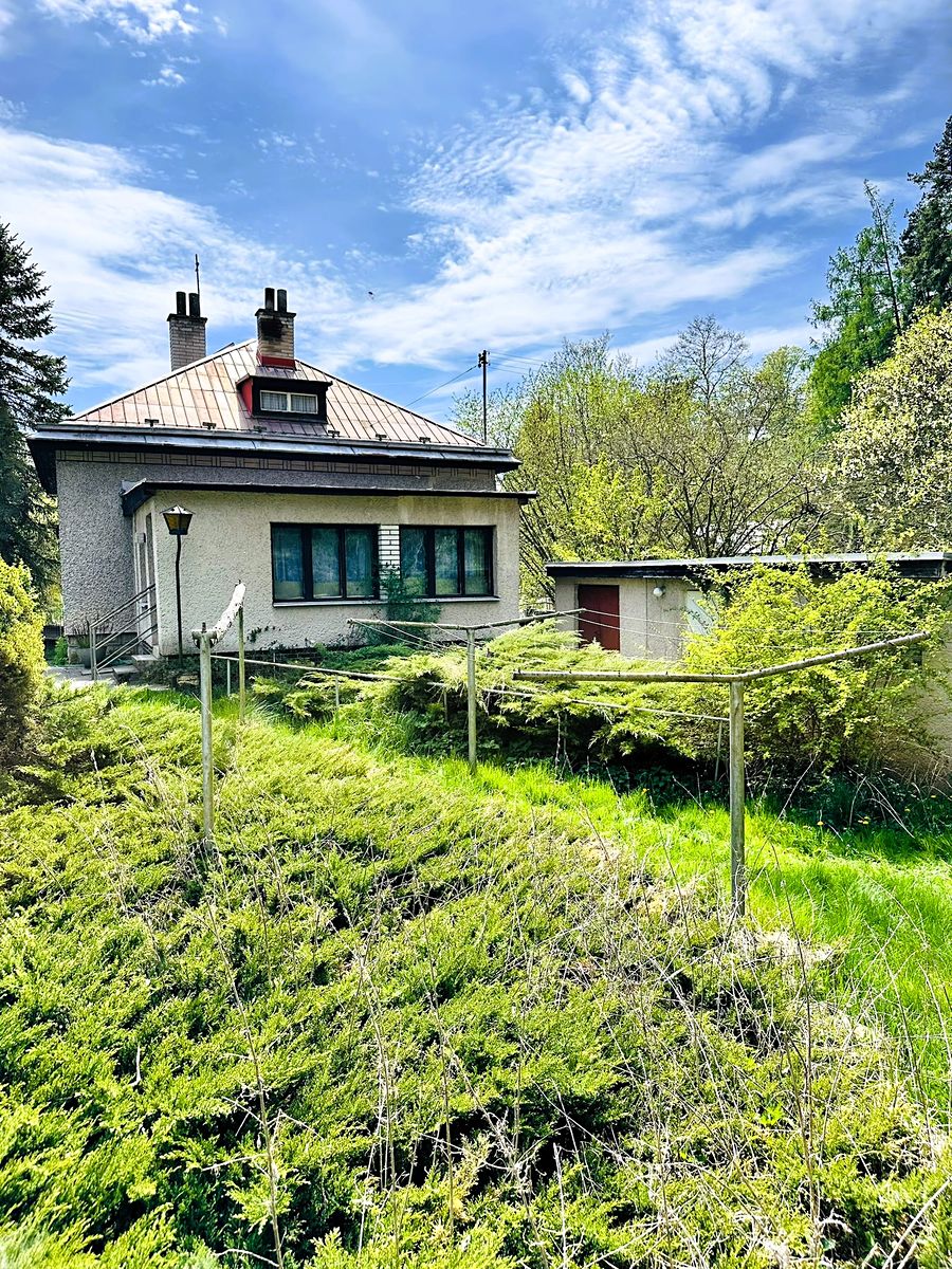 Prodej rodinného domu 80 m², pozemek 1225 m²