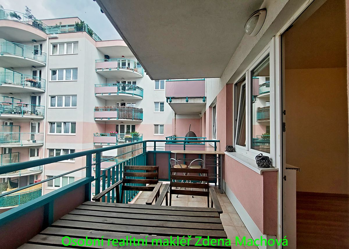 Pronájem bytu 2+kk 55 m²