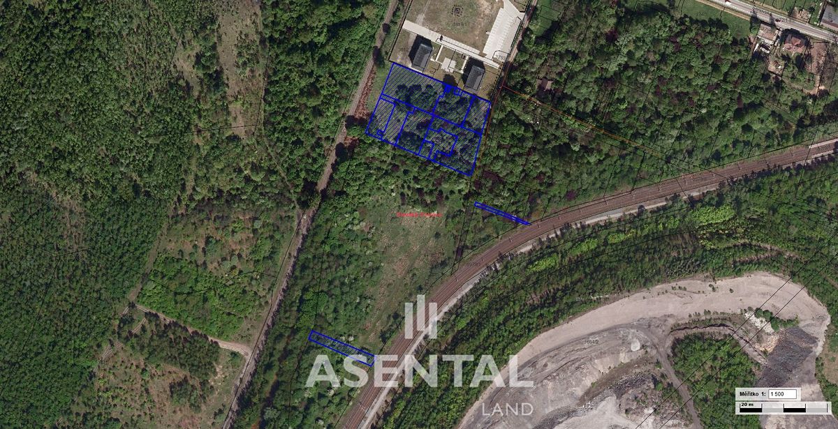 Prodej komerčního pozemku 7511 m²