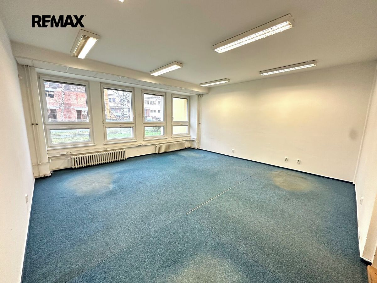 Pronájem kanceláře 43 m²