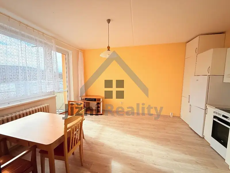Prodej bytu 2+kk 44 m², Vimperk – náhled fotky 3