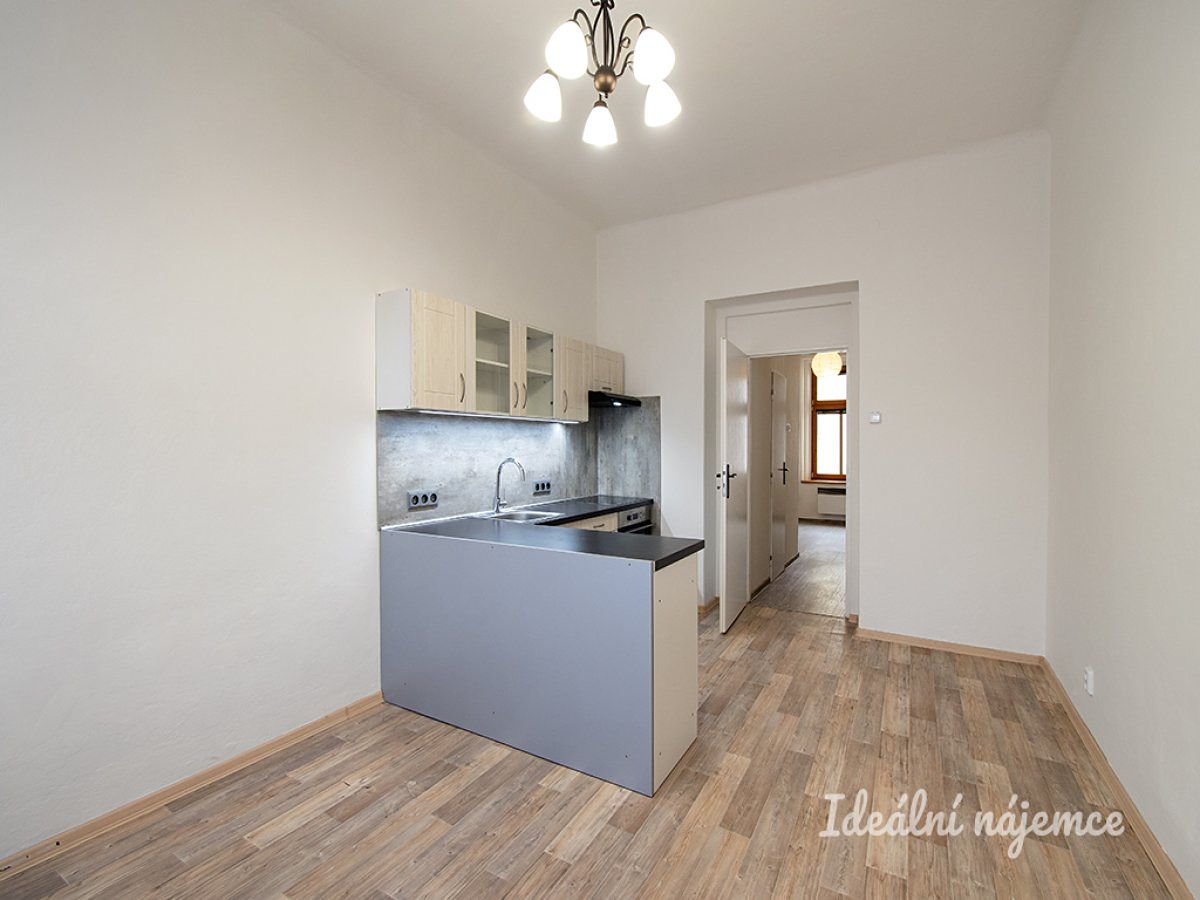 Pronájem bytu 2+kk 39 m²