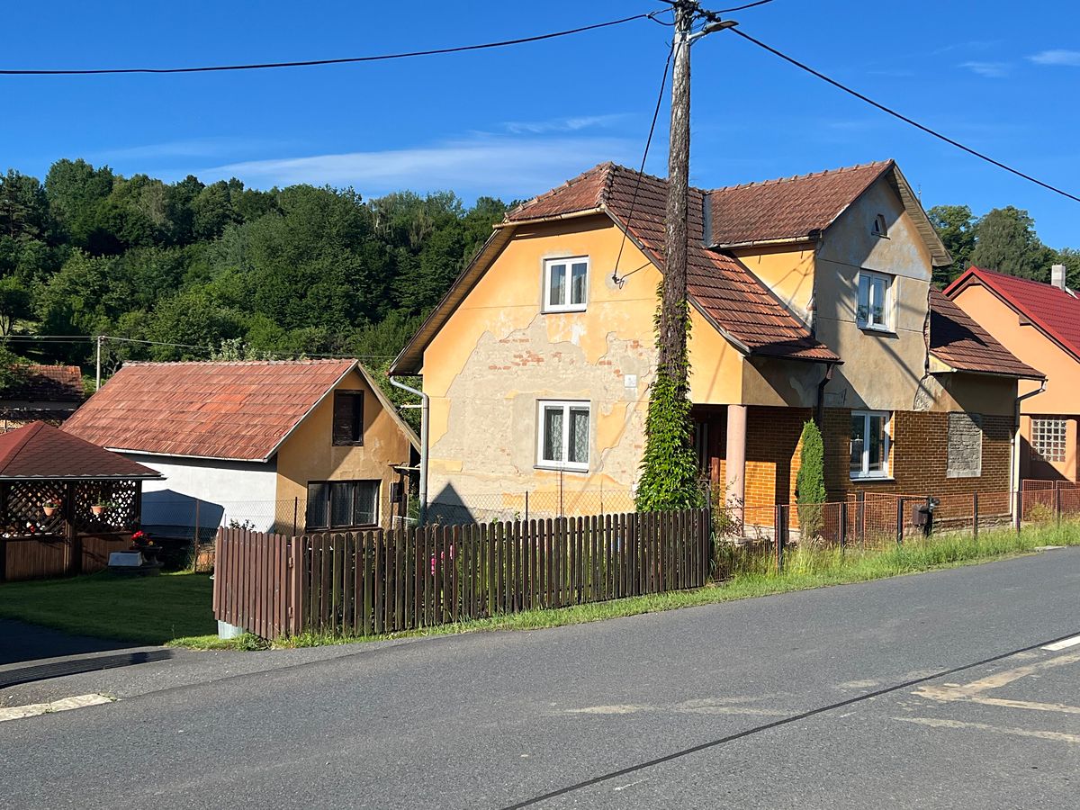 Prodej rodinného domu 362 m², pozemek 559 m²