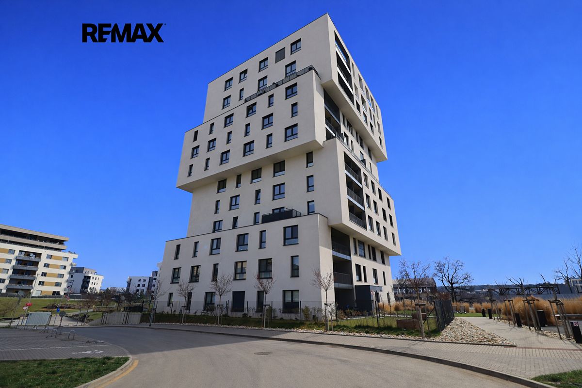 Pronájem bytu 2+kk 57 m²