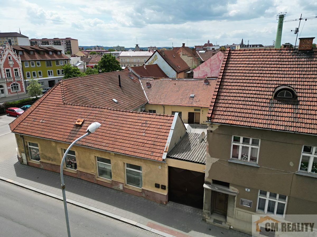 Prodej komerční nemovitosti 300 m² – fotografie 2
