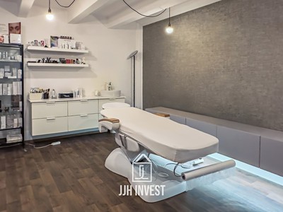 Pronájem obchodního prostoru 55 m²