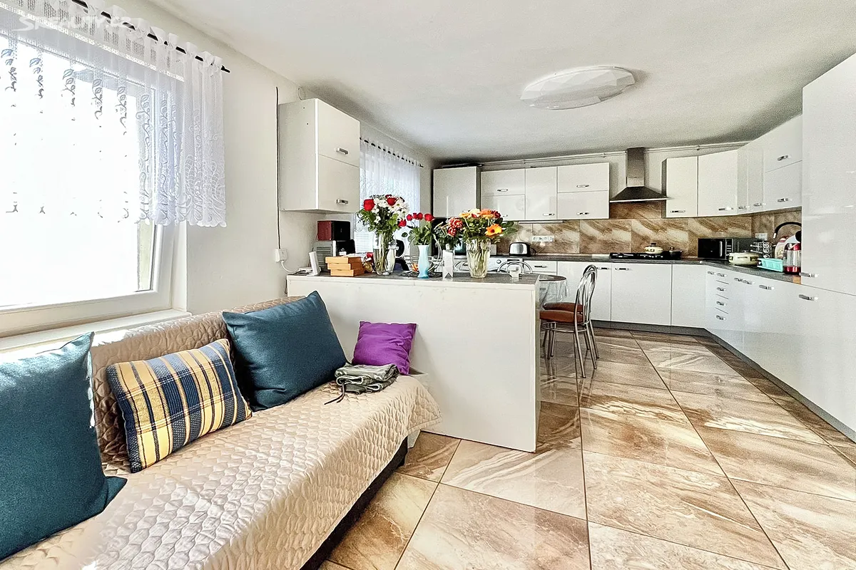 Prodej činžovního domu 388 m², Břehy