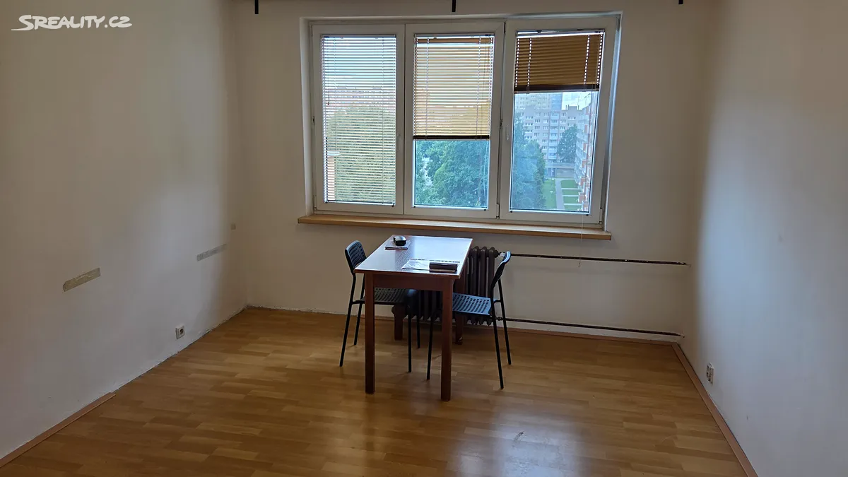 Prodej bytu 2+1 56 m² – pohled 5