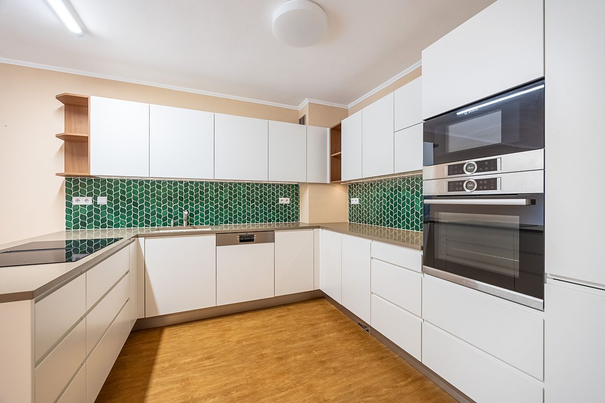 Prodej rodinného domu 165 m², pozemek 365 m², Praha – fotka 1 z 3
