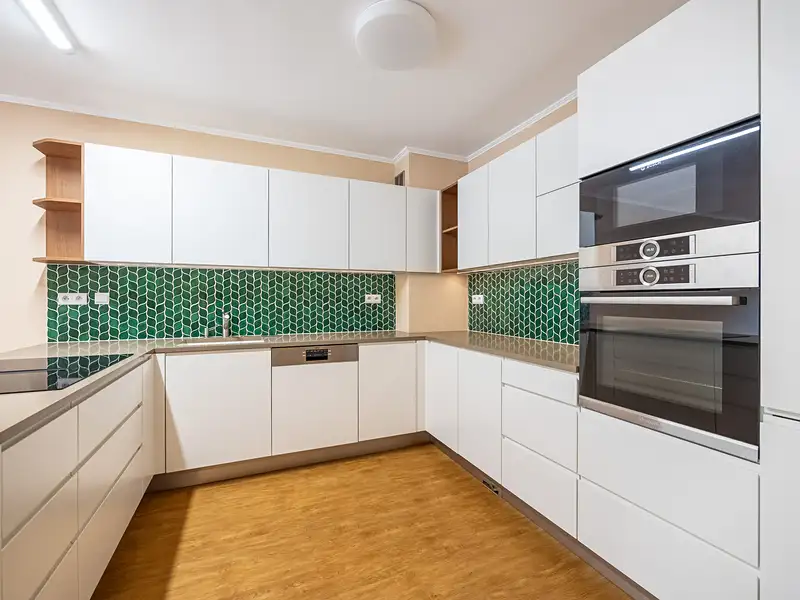 Prodej rodinného domu 165 m², pozemek 365 m², Praha – náhled fotky 1