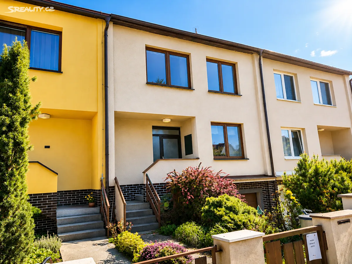 Prodej rodinného domu 200 m², pozemek 399 m², Klokoty