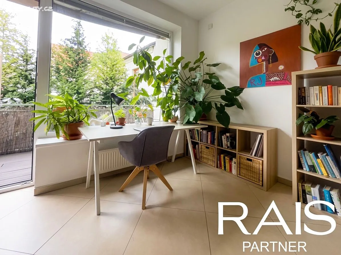 Prodej bytu 2+kk 76 m² – pohled 3