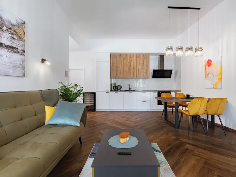 Prodej bytu 3+kk 83 m², Horní Planá – náhled fotky 1