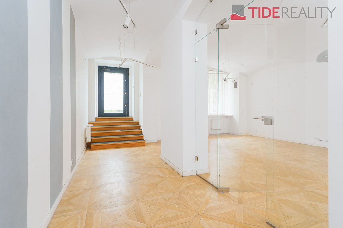 Prodej bytu 6 pokojů a více 196 m² – fotografie 4