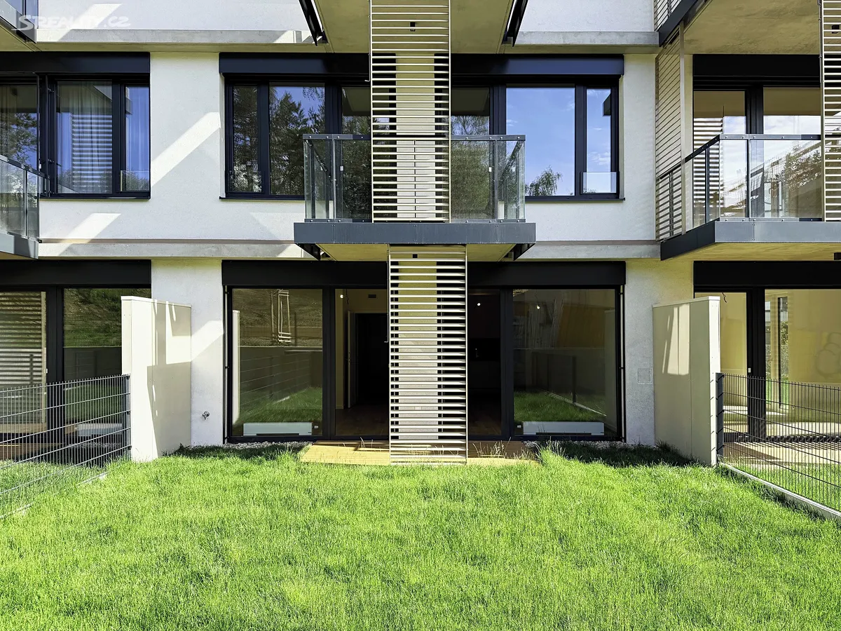 Prodej bytu 2+kk 49 m², Komárkova