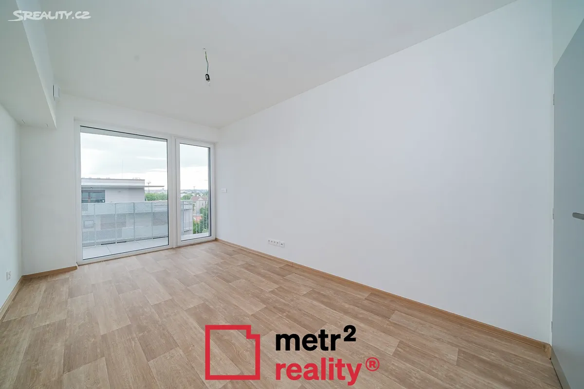 Pronájem bytu 2+kk 65 m² - Więcej
