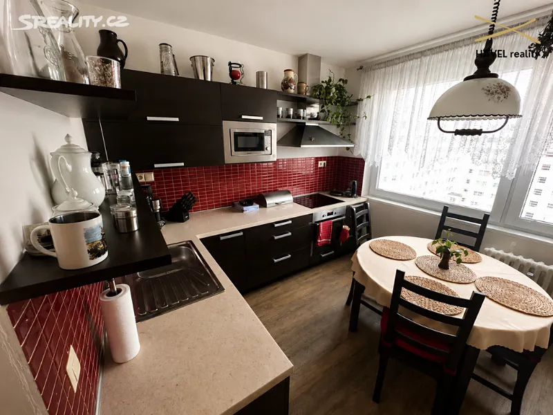 Prodej bytu 4+1 90 m² - Widok 2