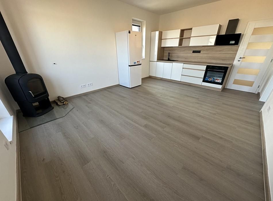 Pronájem bytu 3+kk 80 m²