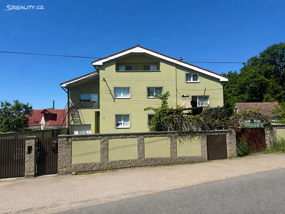 Prodej vícegeneračního domu 283 m², pozemek 766 m², Zájezdní