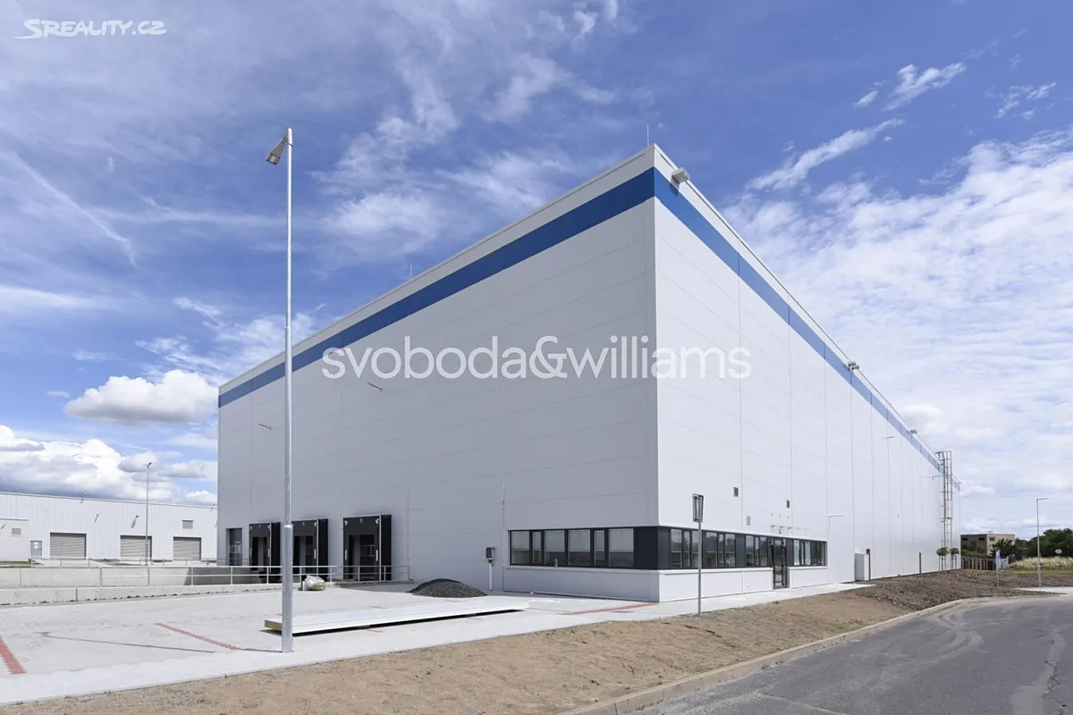 Pronájem skladového prostoru 3481 m² – pohled 3