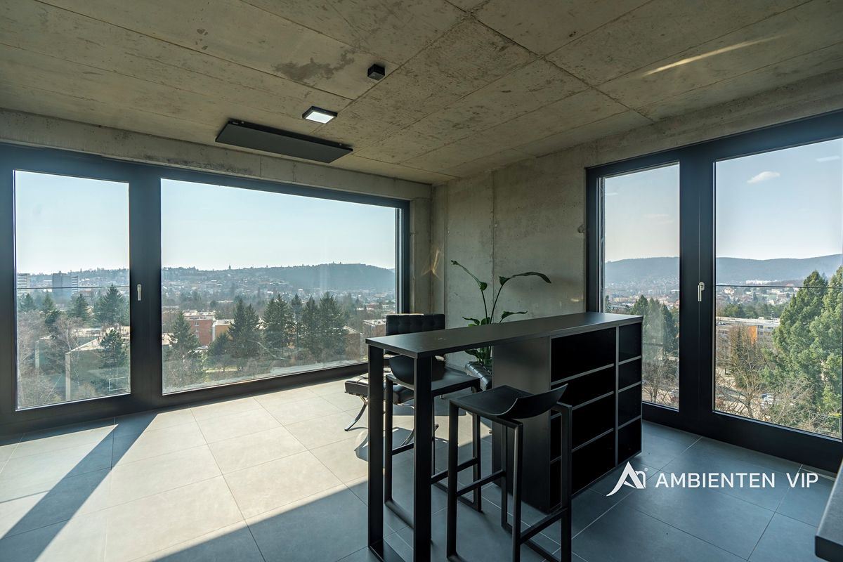 Pronájem bytu 2+kk 43 m²