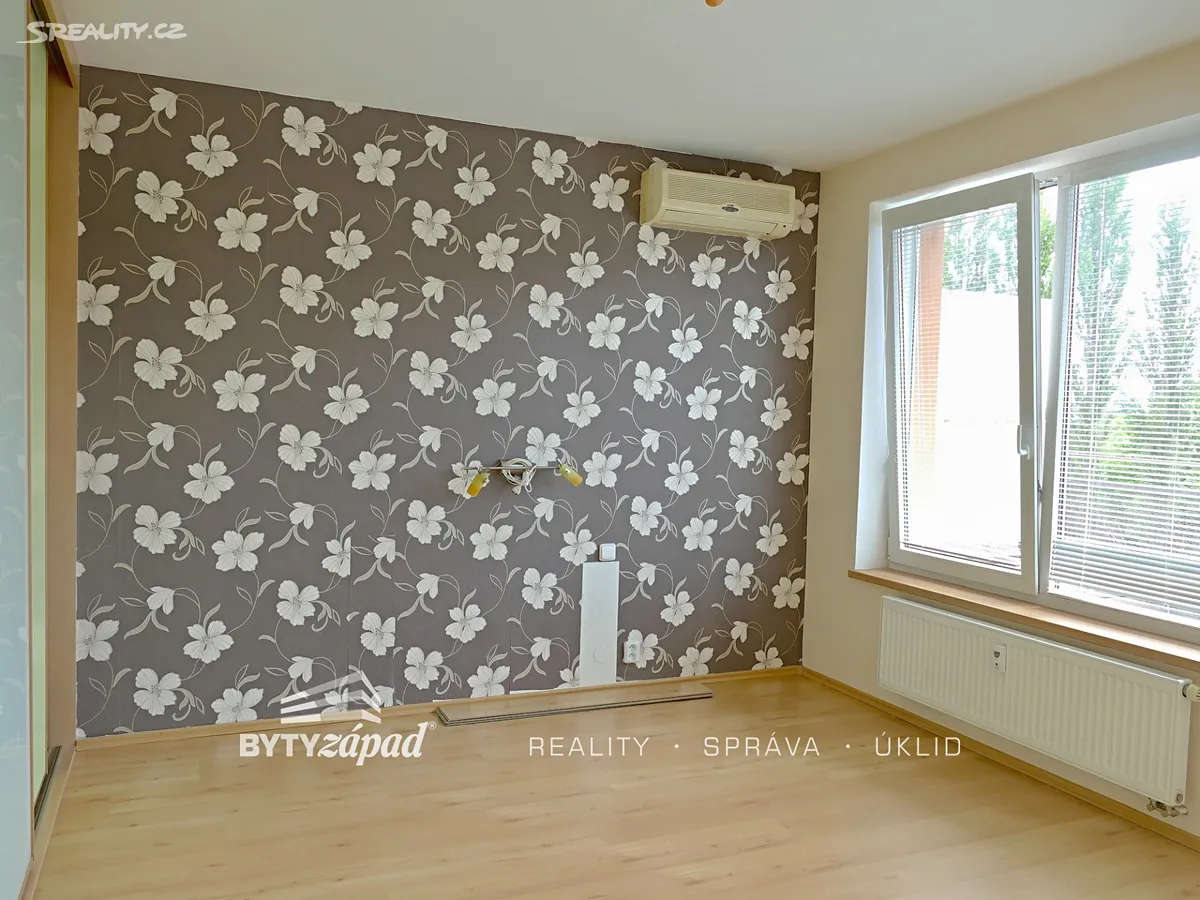 Pronájem bytu 2+kk 54 m² – další