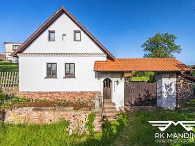 Prodej  chalupy 270 m², pozemek 3 755 m²