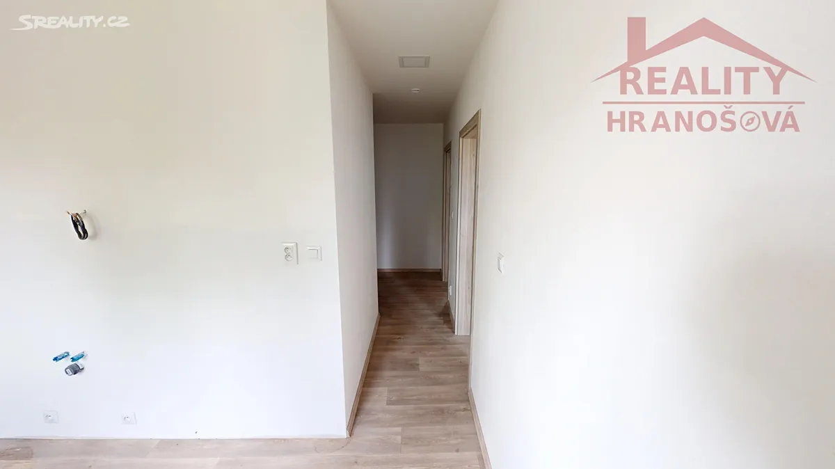 Prodej bytu 2+1 56 m² – pohled 5