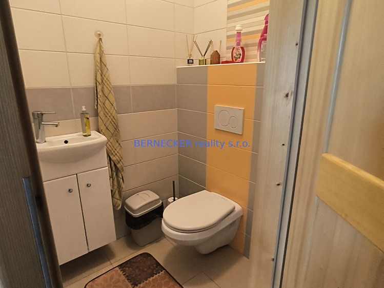 Будинок на продаж, 80 м² (10 з 15)
