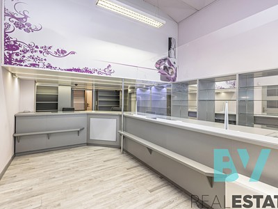 Pronájem obchodního prostoru 47 m²