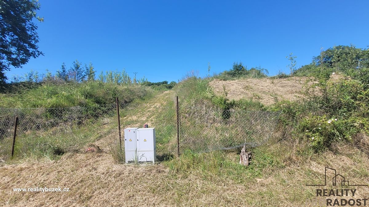 Prodej stavebního pozemku 1173 m² – fotografie 2