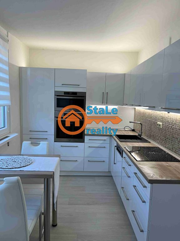 Prodej bytu 1+1 36 m² – fotografie 2