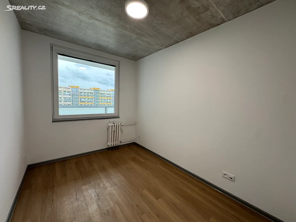 Pronájem bytu 2+kk 52 m² – pohled 5