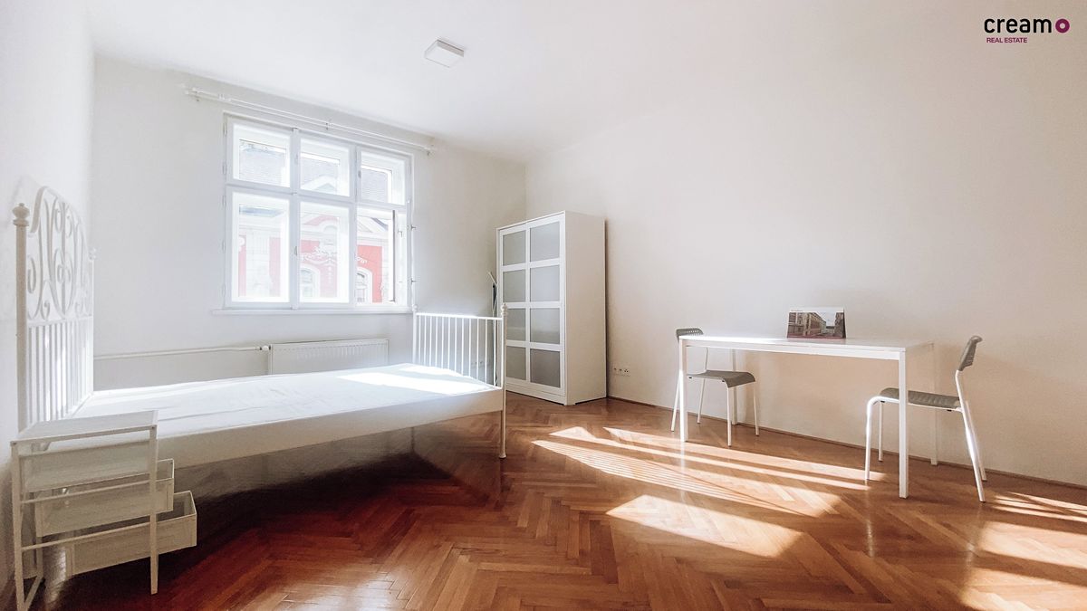 Pronájem bytu 1+kk 33 m²