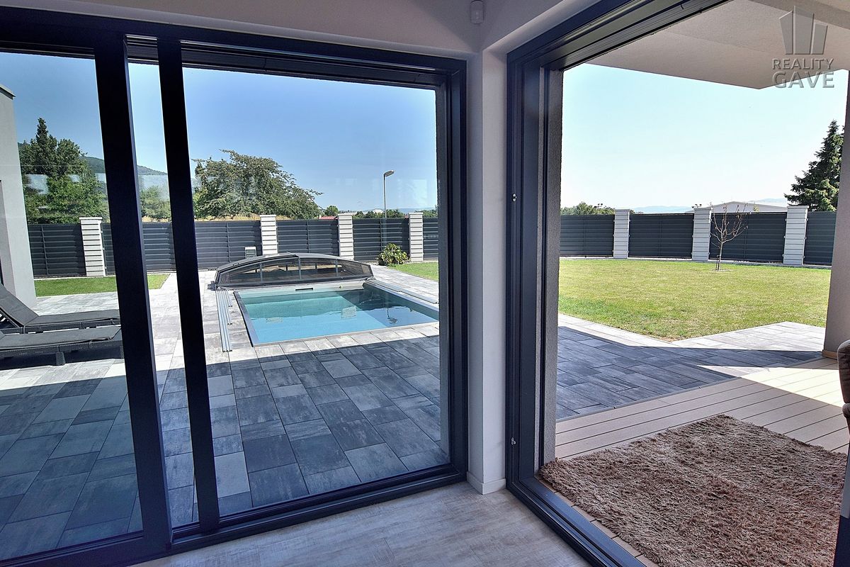 Prodej rodinného domu 134 m², pozemek 747 m² – fotografie 4