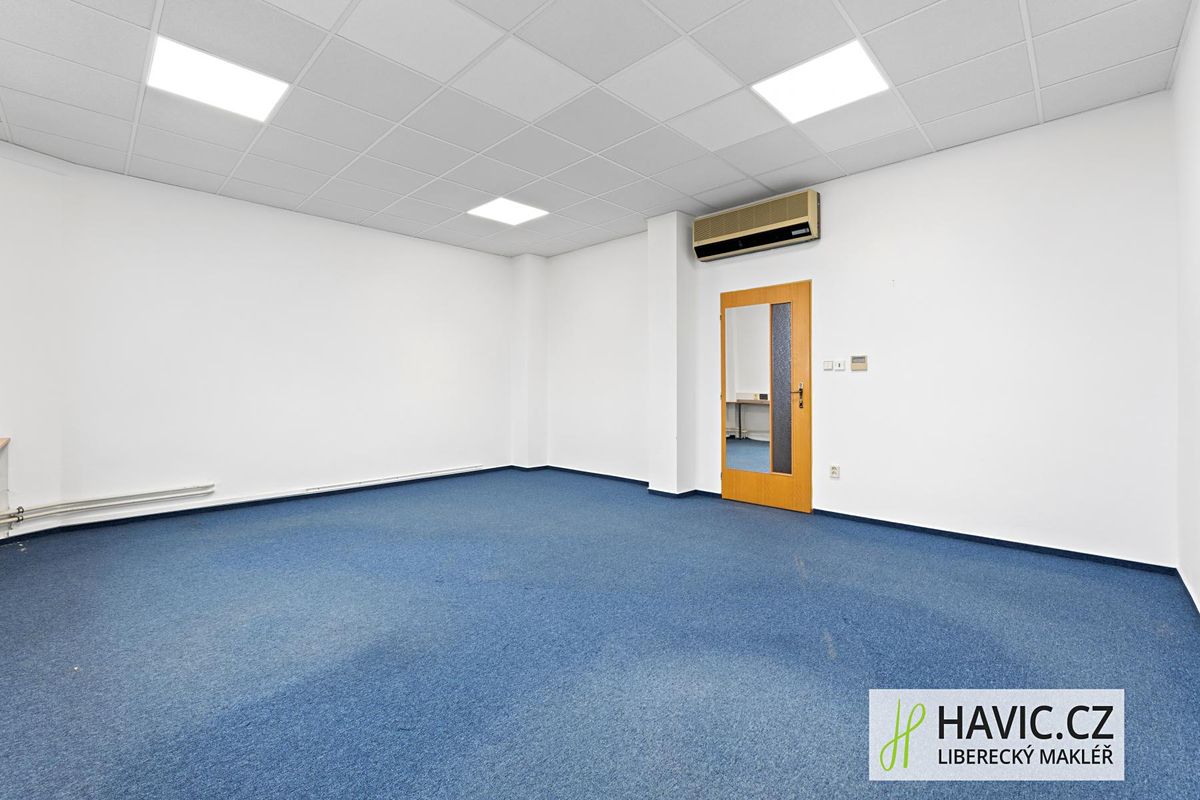 Pronájem kanceláře 21 m² – fotografie 3