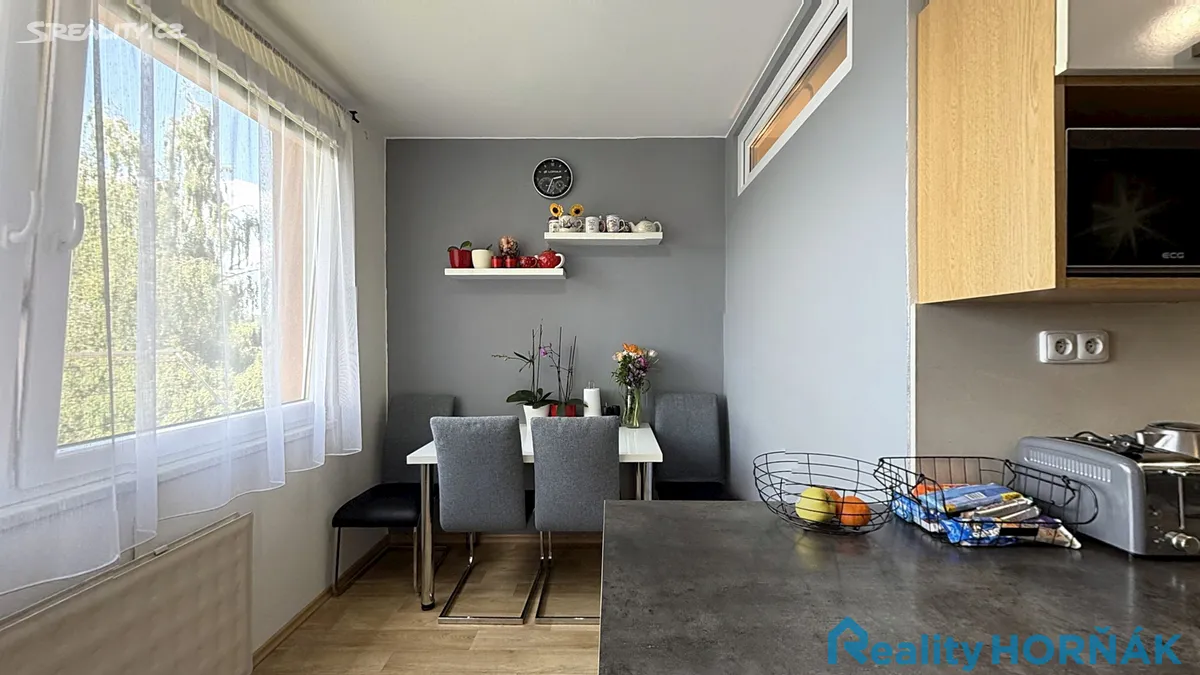 Prodej bytu 3+1 64 m² – pohled 5