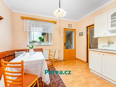 Prodej  rodinného domu 122 m², pozemek 913 m²