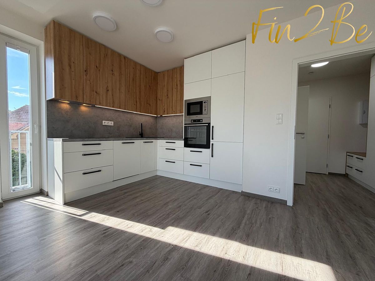 Pronájem bytu 1+kk 39 m²