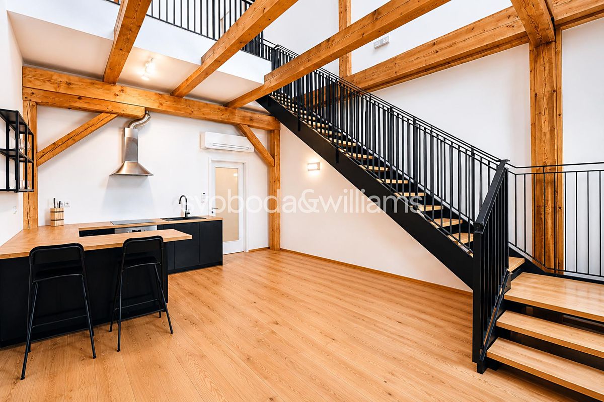 Pronájem bytu 2+kk 65 m²