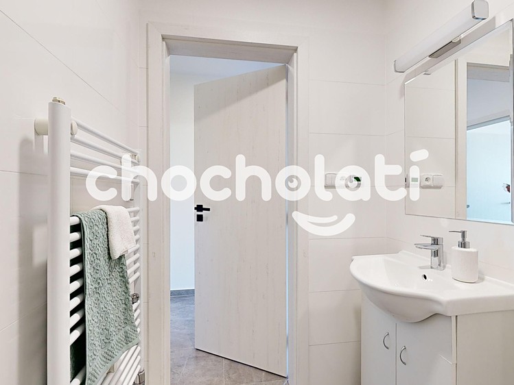 Prodej bytu 1+kk, 27 m² (14 z 27)
