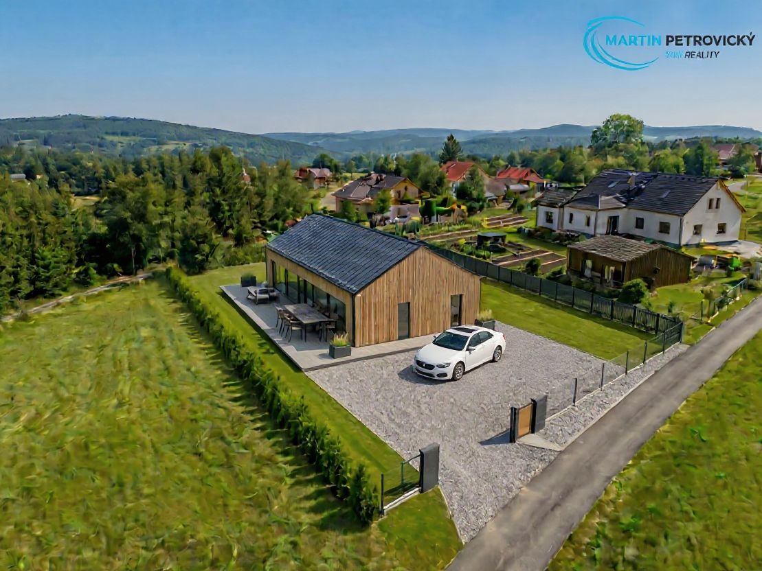 Prodej stavebního pozemku 1068 m² – fotografie 3
