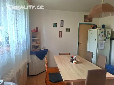 Prodej rodinného domu 106 m², pozemek 2929 m² – pohled 3