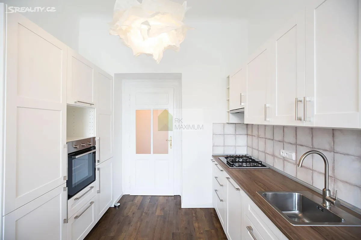 Pronájem bytu 2+kk 43 m², Praha