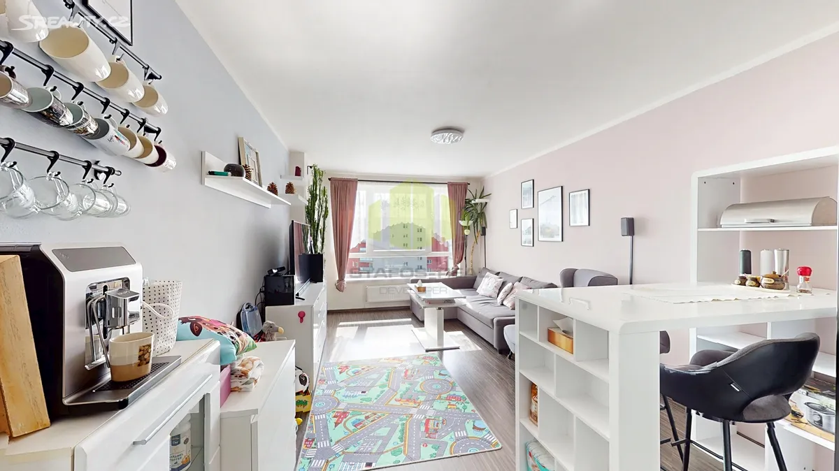 Pronájem bytu 2+kk 53 m² – pohled 6